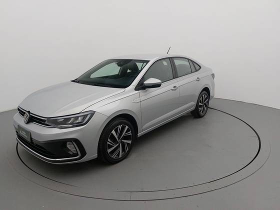 VOLKSWAGEN VIRTUS 1.0 200 TSI HIGHLINE AUTOMÁTICO